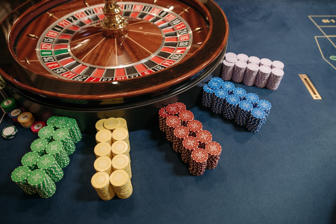 High Roller vs. Low Roller: Which Gambling Style Fits You?